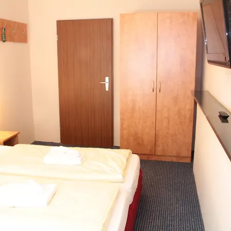 Hotell Holl