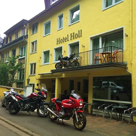Hotell Holl 2*